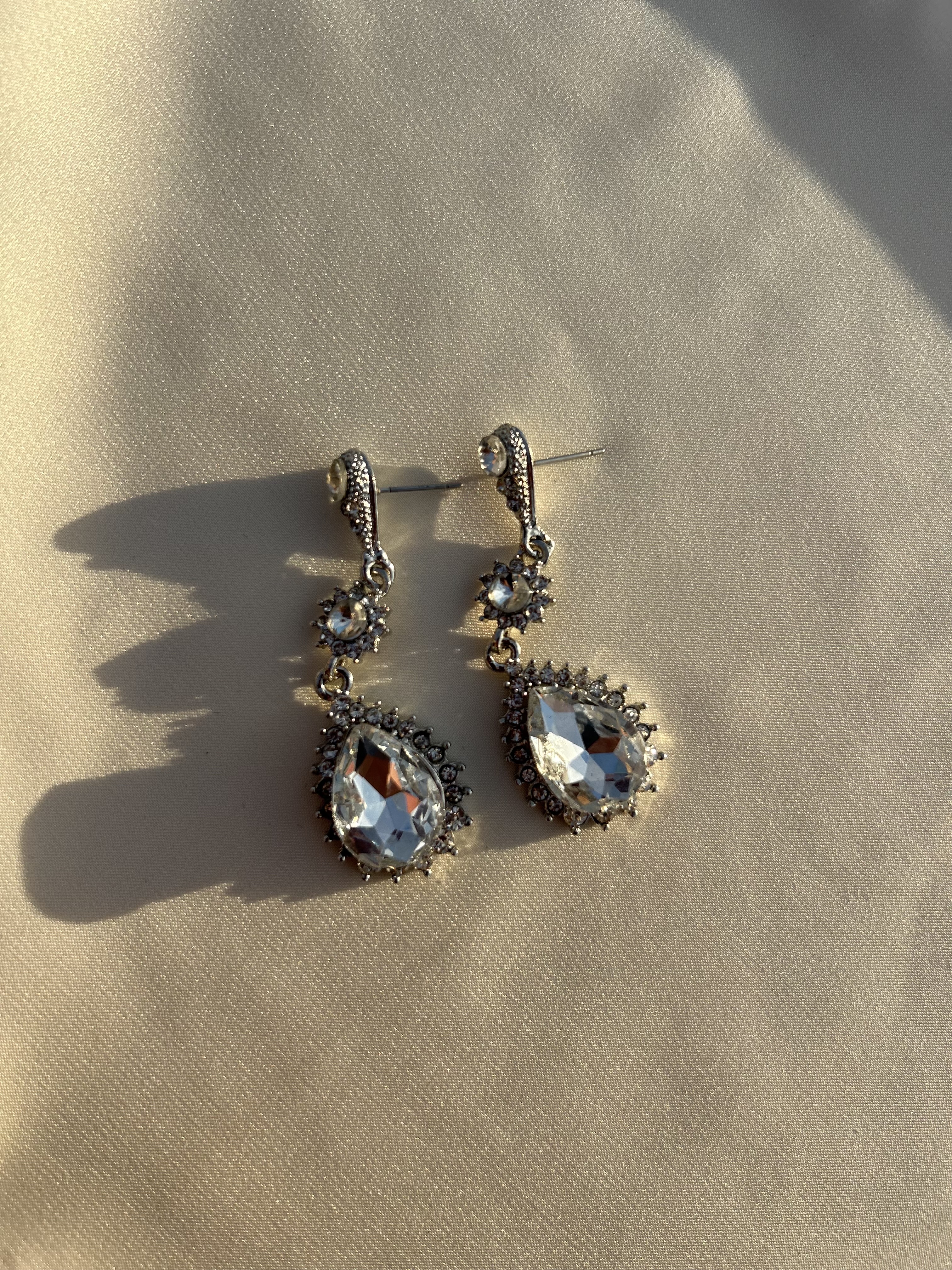 The Elara Drops